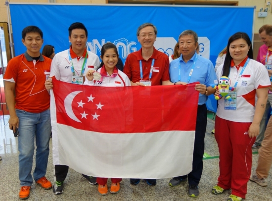 Visit by Singapore Ministers to Nanjing to support our young athletes ...
