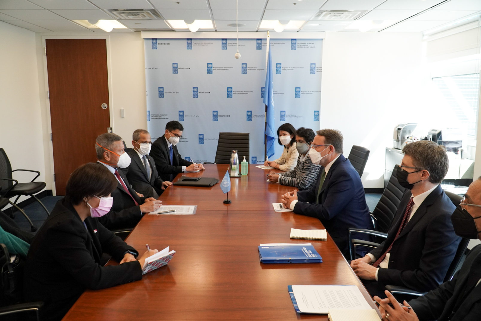 Minister for Foreign Affairs Dr Vivian Balakrishnan’s meeting with UN Development Programme Administrator Mr Achim Steiner on 28 April 2022